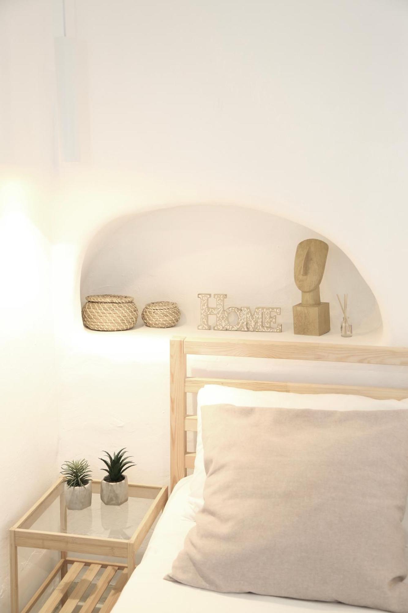 Whitelist In Mykonos Town