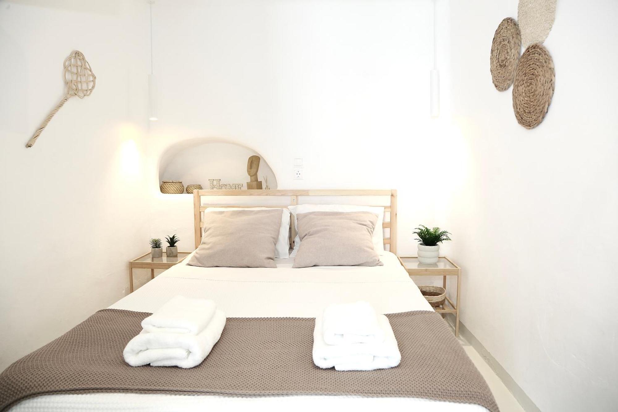 Whitelist In Mykonos Town