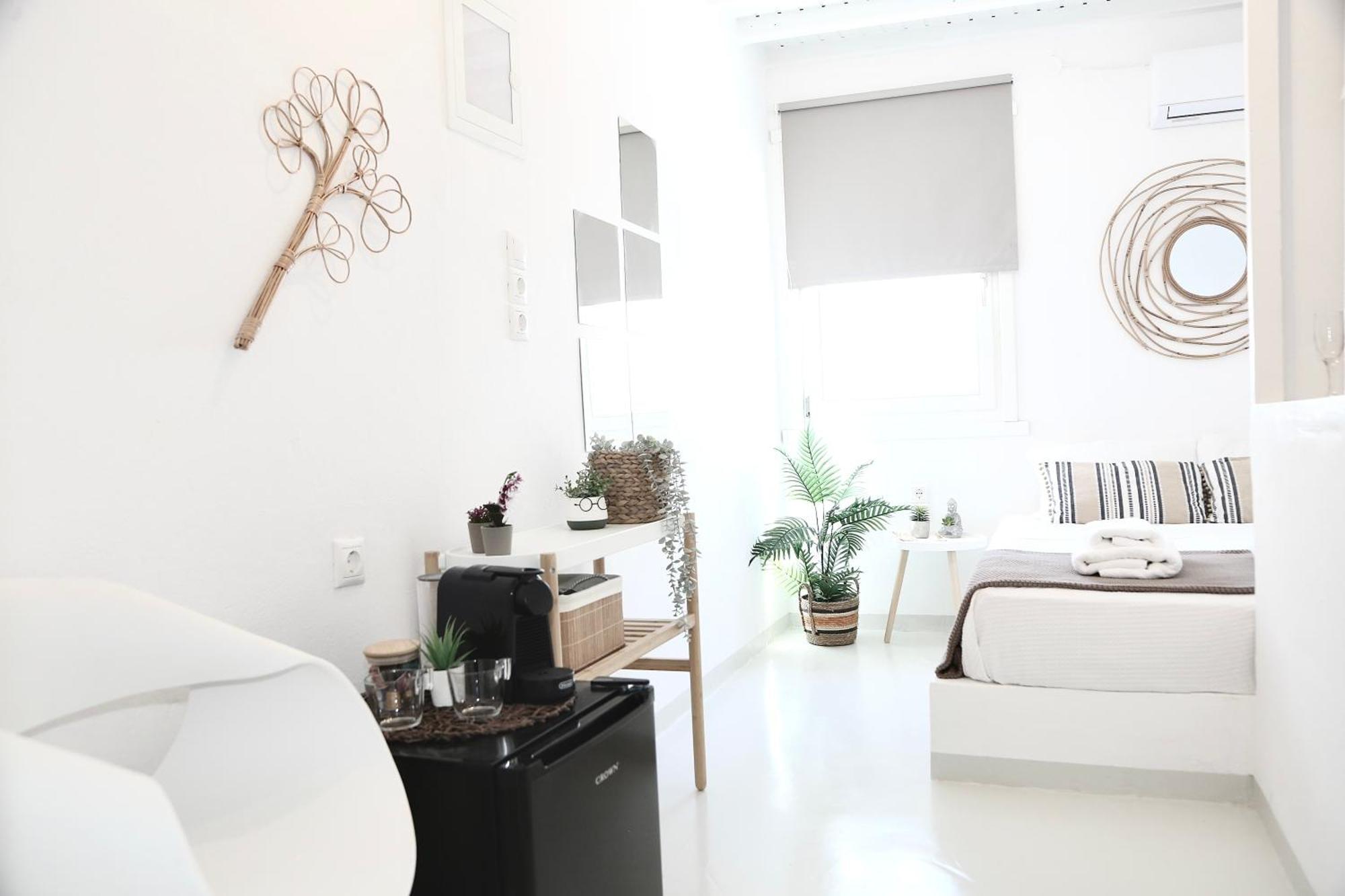 Whitelist In Apartment Mykonos Town